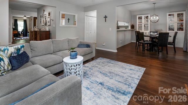 19823 Henderson Road C, Cornelius, NC 28031
