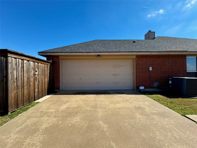 1315 Brandon Court, Royse City, TX 75189