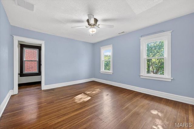6011 S Grand Boulevard, St Louis, MO 63111