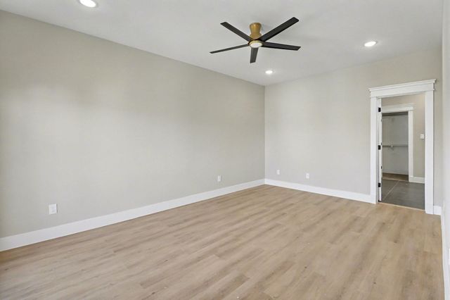 5000 Higgins Street A and B, Houston, TX 77033