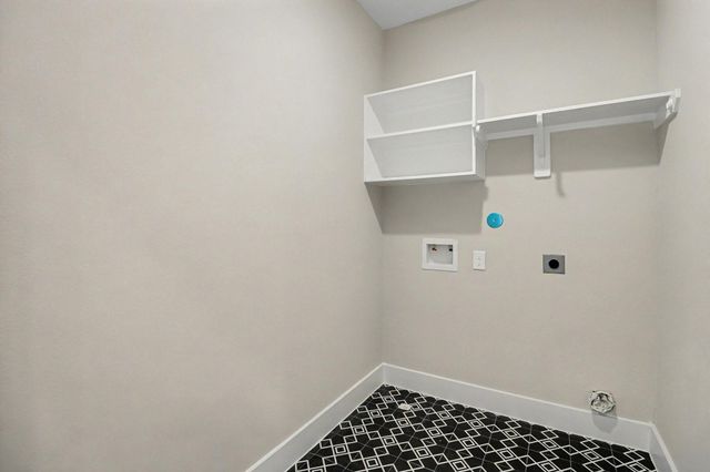 5000 Higgins Street A and B, Houston, TX 77033