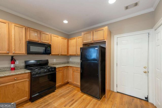 443 E Ontario Avenue SW, Atlanta, GA 30310