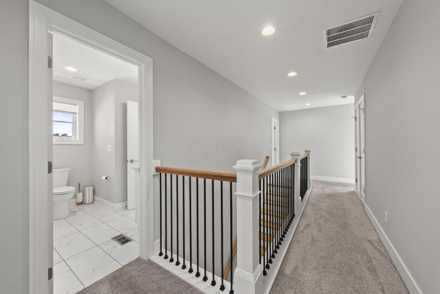291 E Greenwood Avenue, Columbus, OH 43201
