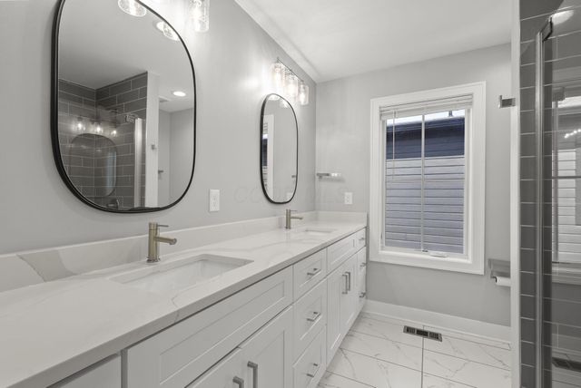 291 E Greenwood Avenue, Columbus, OH 43201