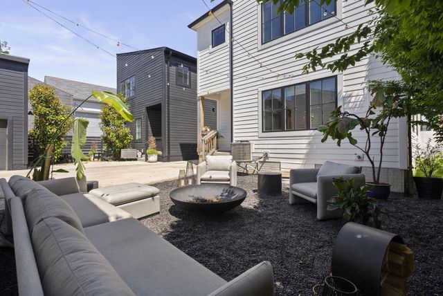291 E Greenwood Avenue, Columbus, OH 43201
