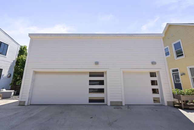 291 E Greenwood Avenue, Columbus, OH 43201