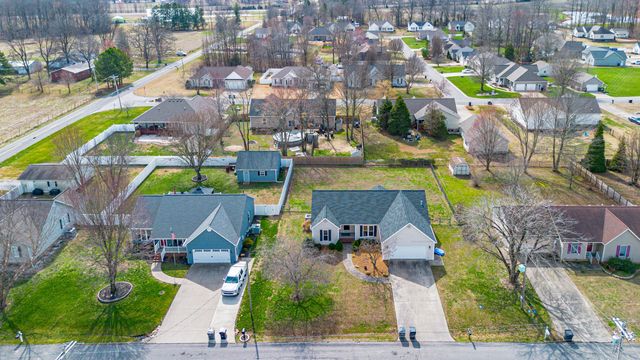 8220 Timberland Drive, West Paducah, KY 42086