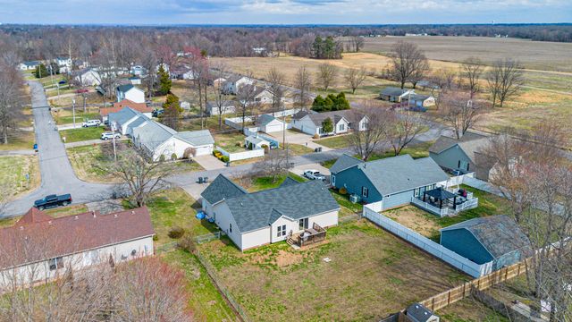 8220 Timberland Drive, West Paducah, KY 42086