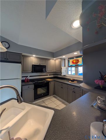 2701 Executive Dr, Chesterfield, VA 23831