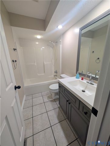 2701 Executive Dr, Chesterfield, VA 23831