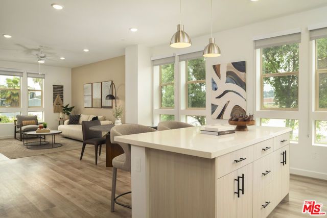 2720 N Cadence Way, Los Angeles, CA 90039