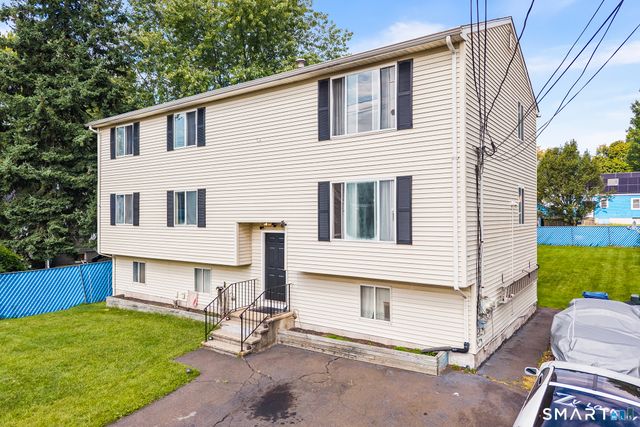 31 West Clark Street, West Haven, CT 06516