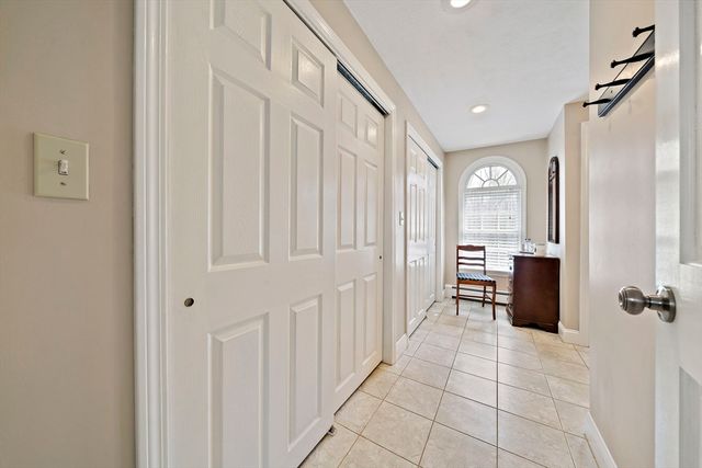 79 Hickory Ln, Weymouth, MA 02188