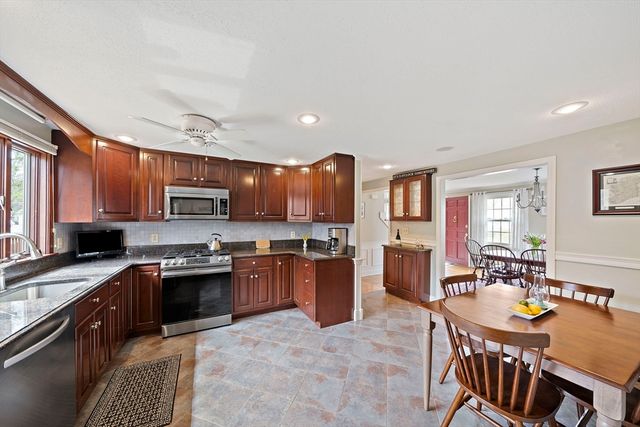 79 Hickory Ln, Weymouth, MA 02188