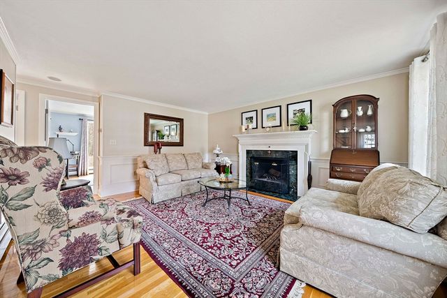 79 Hickory Ln, Weymouth, MA 02188