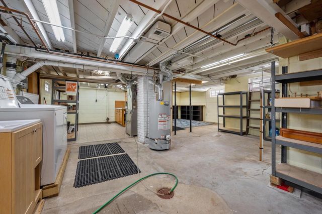 5377 13th STREET, Milwaukee, WI 53209