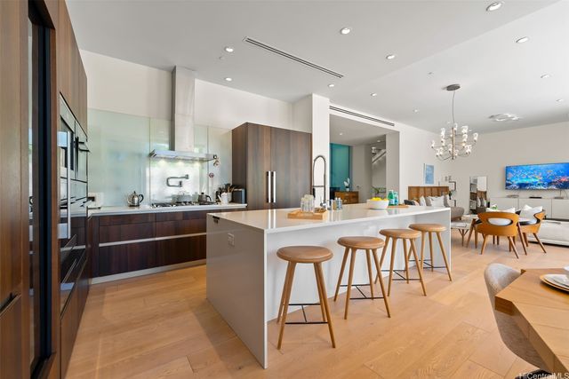 1118 Ala Moana Boulevard 4, Honolulu, HI 96814