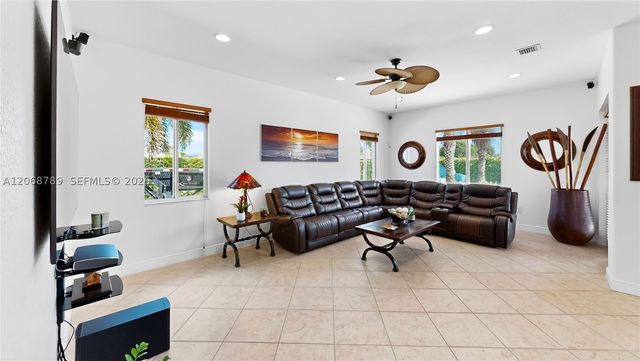 16900 SW 296th St, Homestead, FL 33030