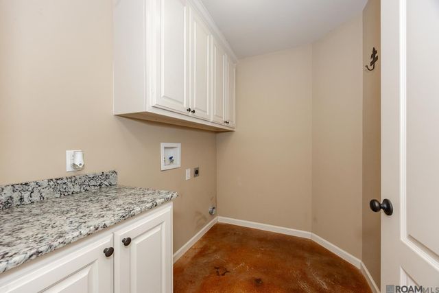 13464 Bourgeois Rd, Gonzales, LA 70737