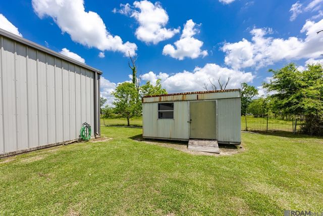13464 Bourgeois Rd, Gonzales, LA 70737