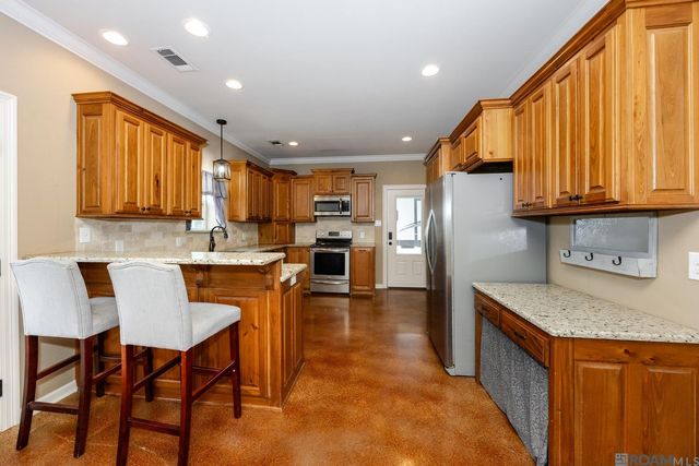 13464 Bourgeois Rd, Gonzales, LA 70737