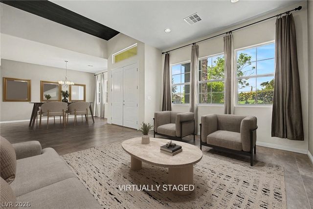 7132 Shire Ridge Avenue, Las Vegas, NV 89131