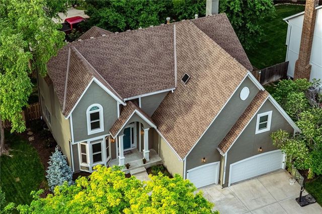 10614 W 128th Street, Overland Park, KS 66213