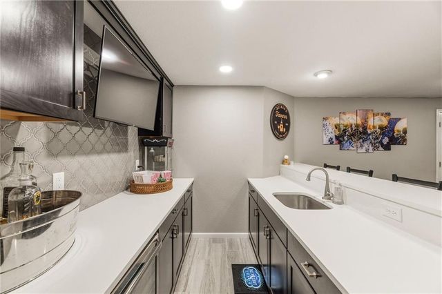 10614 W 128th Street, Overland Park, KS 66213