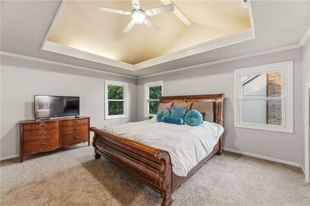 10614 W 128th Street, Overland Park, KS 66213