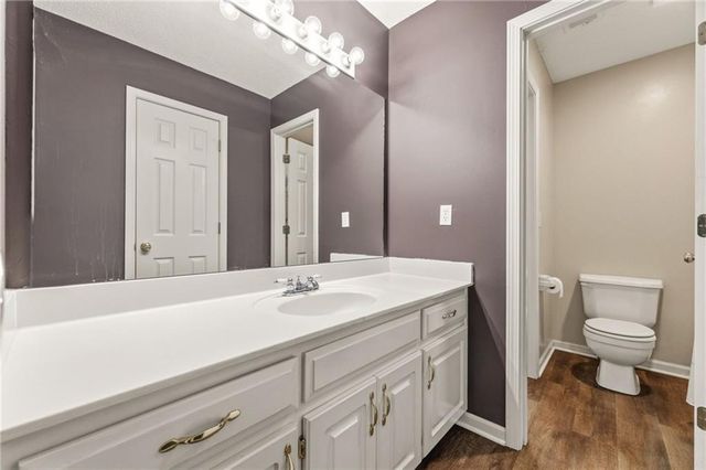 10614 W 128th Street, Overland Park, KS 66213