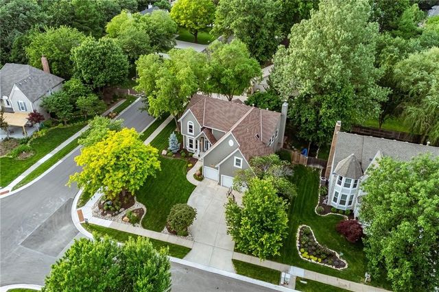 10614 W 128th Street, Overland Park, KS 66213