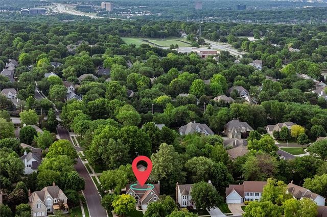 10614 W 128th Street, Overland Park, KS 66213