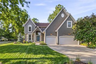 10614 W 128th Street, Overland Park, KS 66213