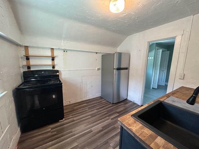 221 S Main Street, Cambridge, VT 05444