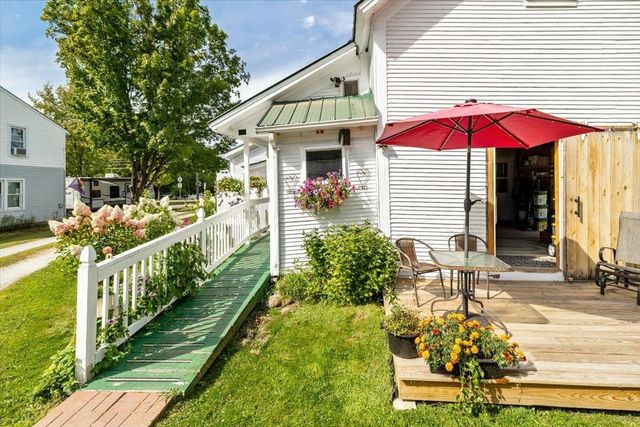 221 S Main Street, Cambridge, VT 05444