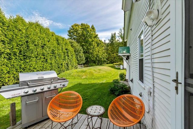 221 S Main Street, Cambridge, VT 05444