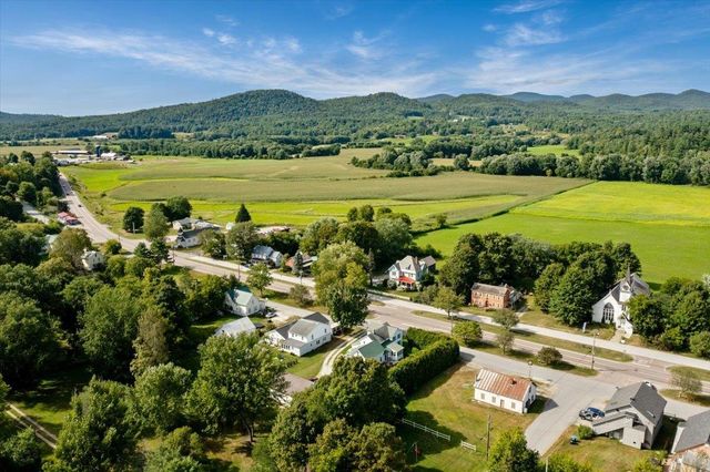221 S Main Street, Cambridge, VT 05444