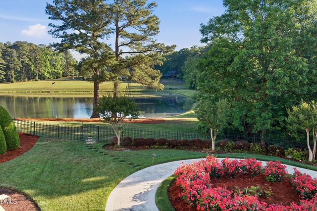 1404 Barony Lake Way, Raleigh, NC 27614