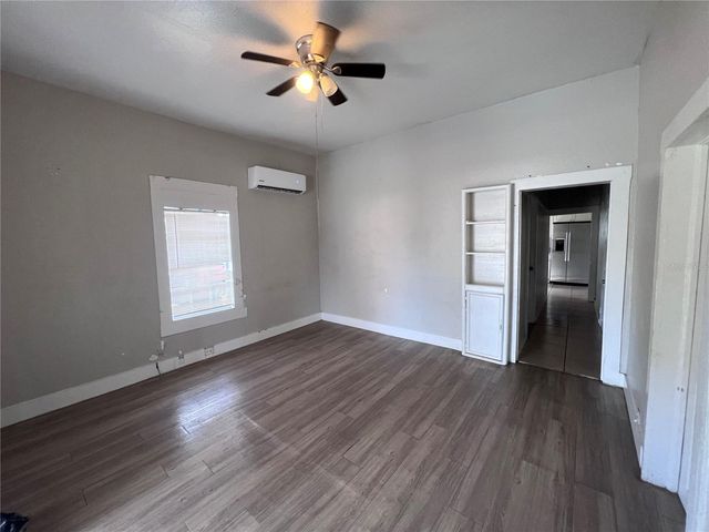 708 NW 3RD STREET, Mulberry, FL 33860