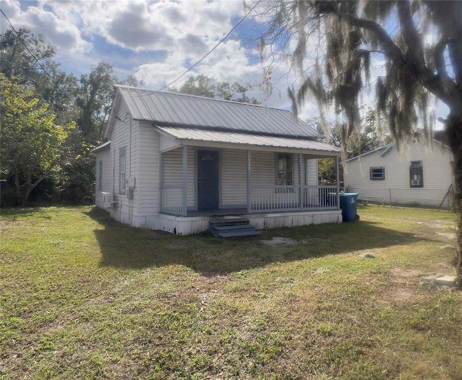 708 NW 3RD STREET, Mulberry, FL 33860