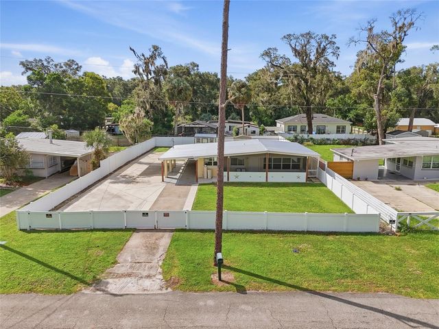 742 TEMPLE AVENUE, Orange City, FL 32763