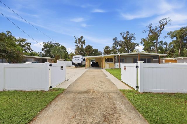 742 TEMPLE AVENUE, Orange City, FL 32763