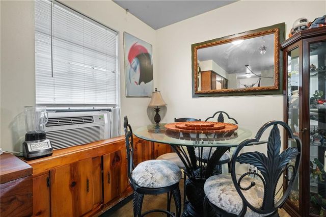 8765 Conquistador Circle W, Grand Bay, AL 36541