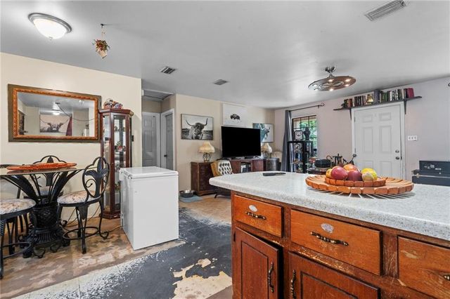 8765 Conquistador Circle W, Grand Bay, AL 36541