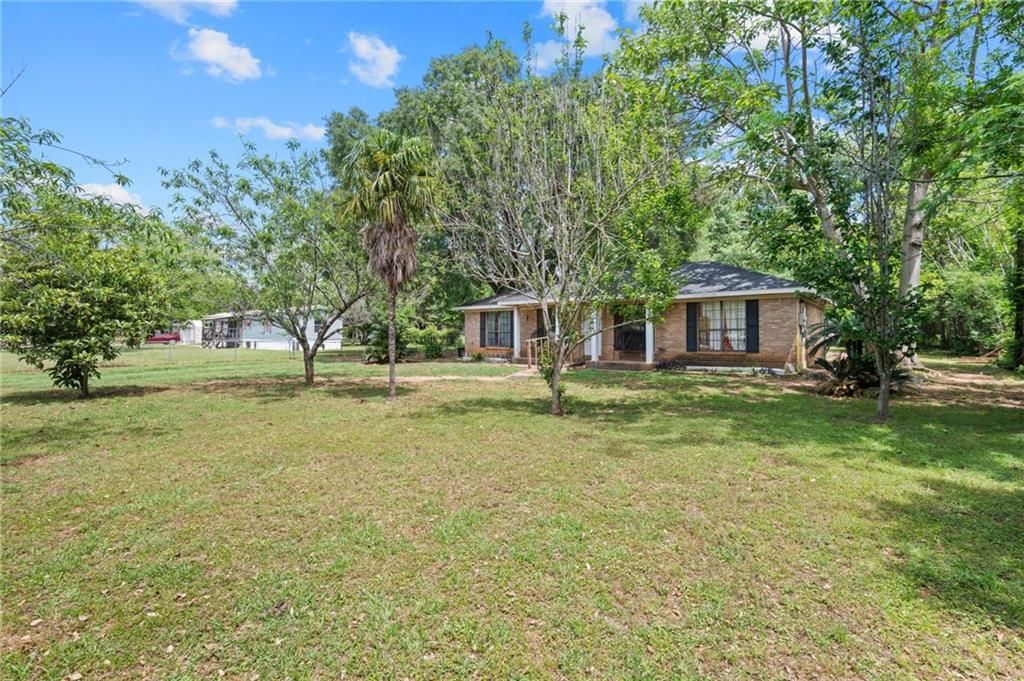 8765 Conquistador Circle W, Grand Bay, AL 36541