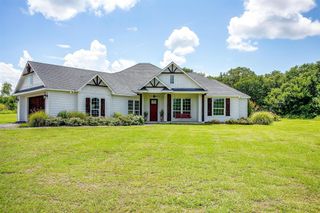 793 HCR 1212, Blum, TX 76627