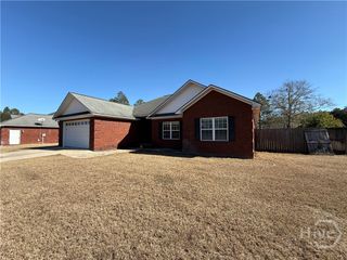 94 Taylor Wells Lane, Hinesville, GA 31313