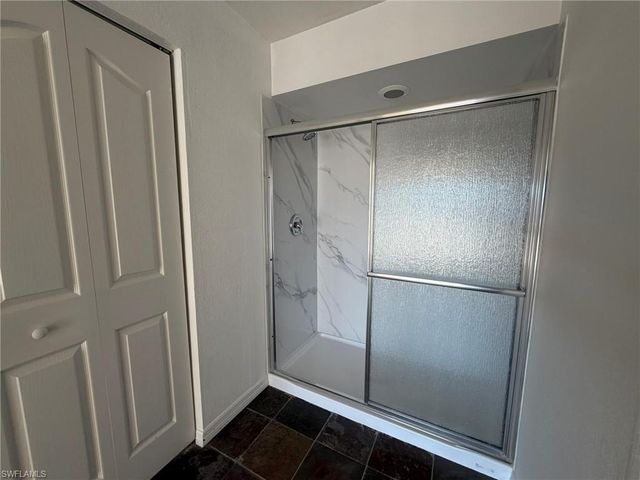 414 SE 7th ST, Cape Coral, FL 33990