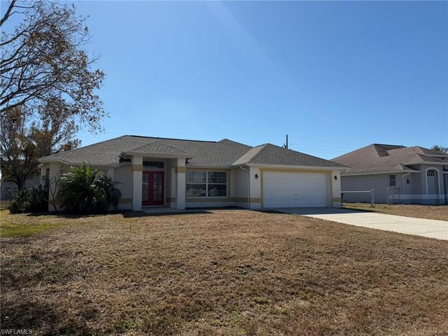 414 SE 7th ST, Cape Coral, FL 33990