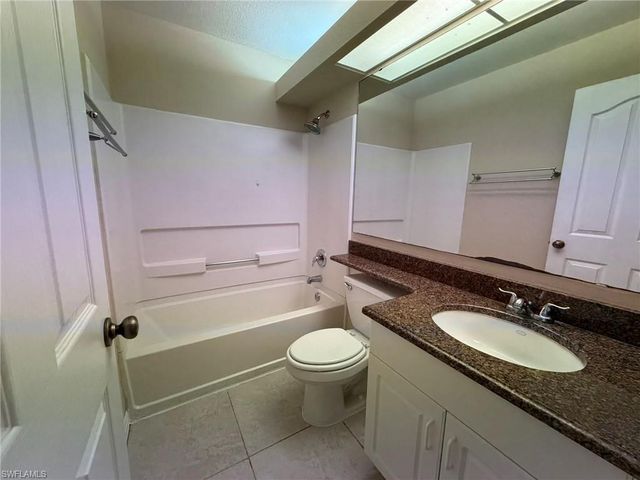 414 SE 7th ST, Cape Coral, FL 33990